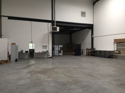 Local d'activité Saint-Denis 1703m² Location local d'activité Saint-Denis Seine-Saint-Denis OLACT2105289 3